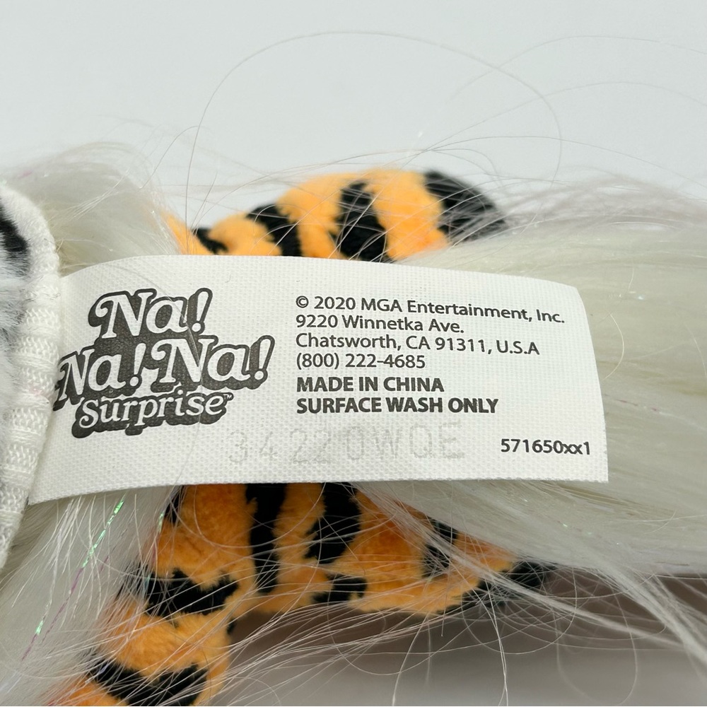 Na Na Na Surprise Lot of 2 Dolls Series 2 Tuesday Meow & Series 4 Bianca - Picture 14 of 16